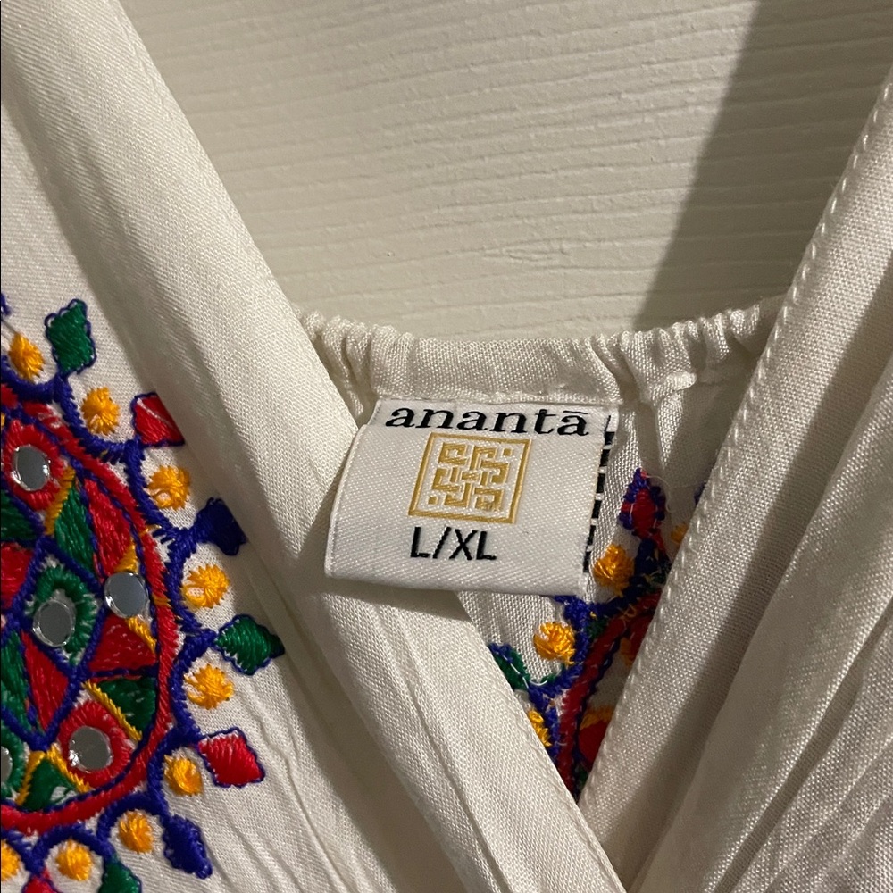 Embroidered White Maxi Dress - Picture 5 of 12